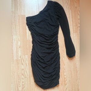 Elegant Black One-Shoulder Dress